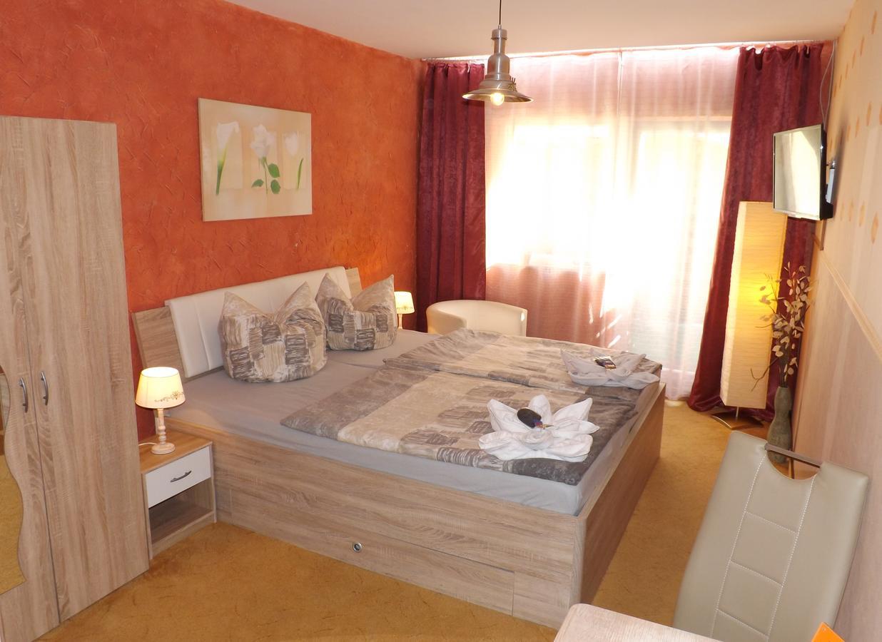 Haus Oberkassel Ξενοδοχείο Βόννη Εξωτερικό φωτογραφία